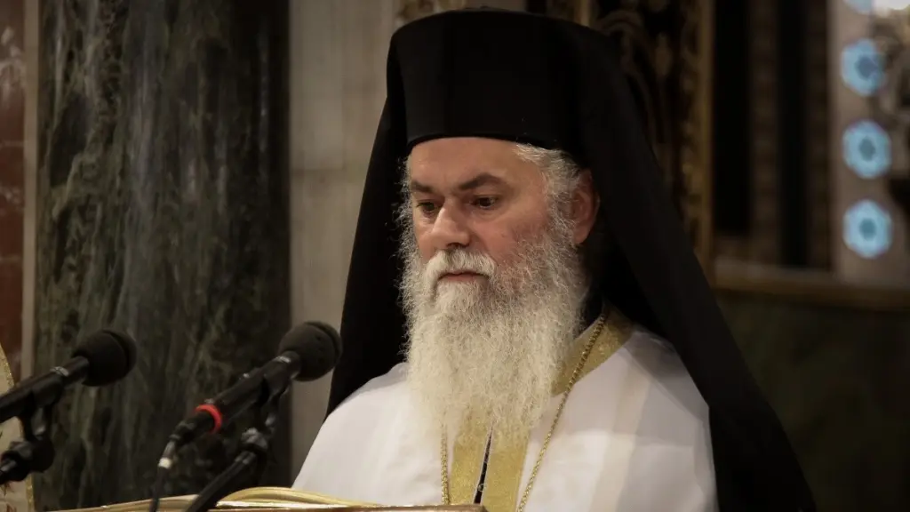 “Τι τους πέρασε η πολιτεία; Εργαζόμενους, που τους πληρώνουμε να κάνουν ό,τι θέλουμε” – Ο Μητροπολίτης Καλαβρύτων για τους ελέγχους