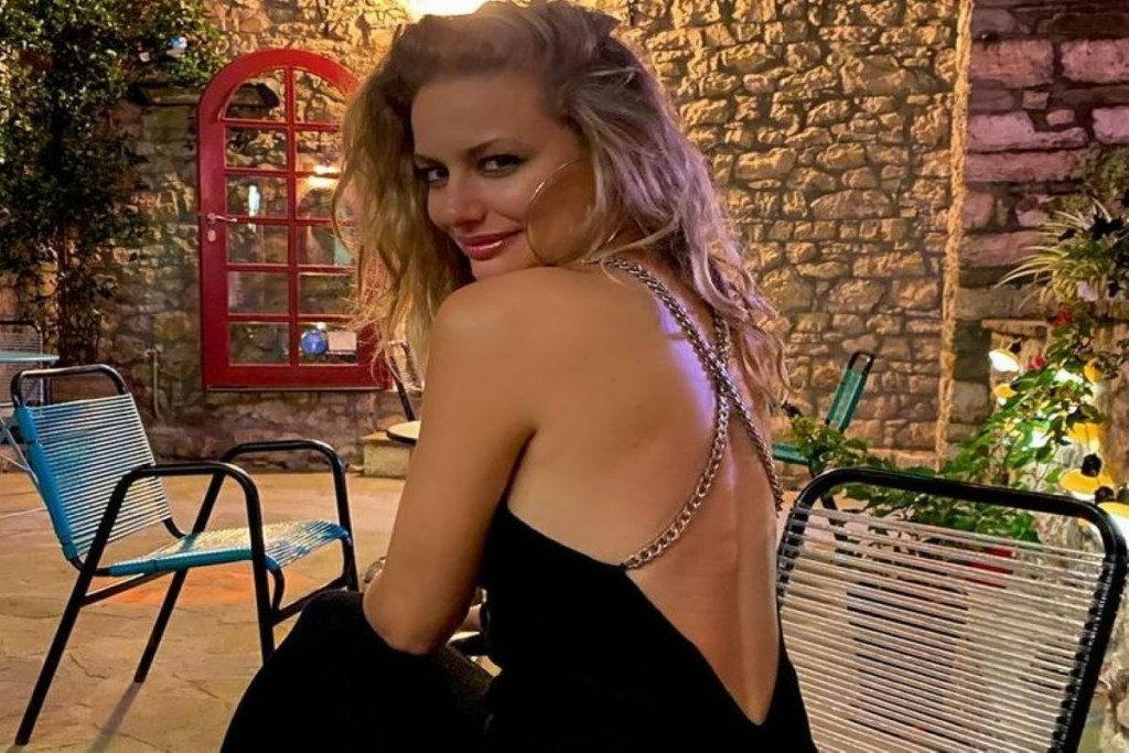 Η Ντόρα Μακρυγιάννη μας δείχνει πώς ήταν μικρούλα