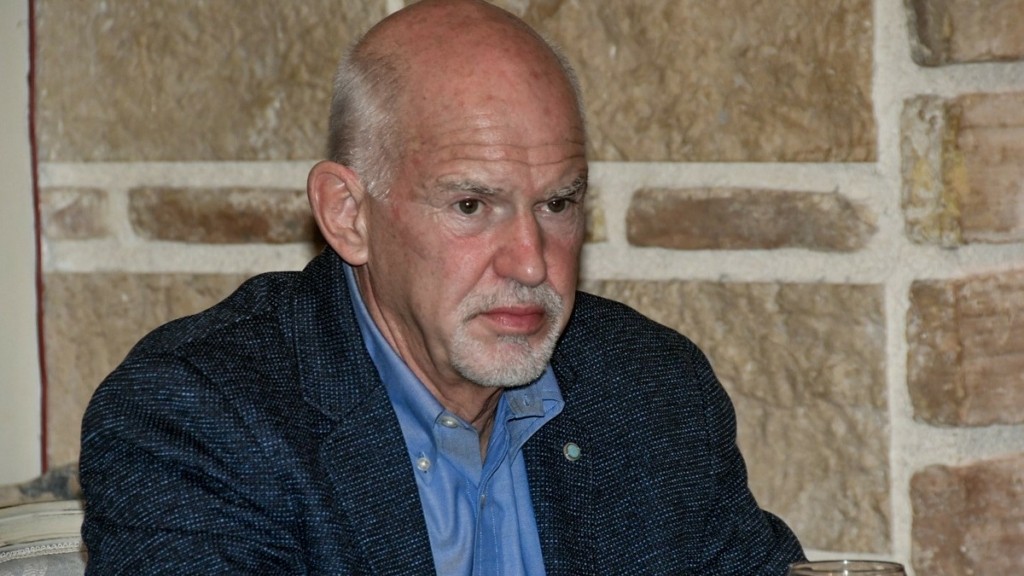 “Βαθιά συντηρητική και πελατειακή η ΝΔ, καλύτερος μαθητής ο ΣΥΡΙΖΑ” – “Βολές” Παπανδρέου από το Αγρίνιο