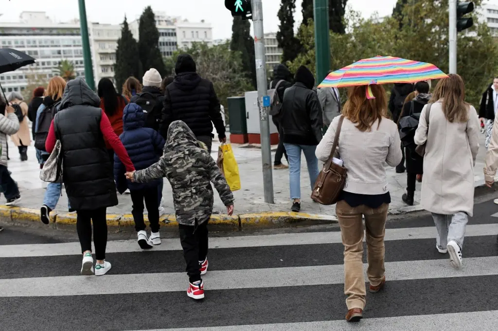 Στα 6.565 τα νέα κρούσματα την Πέμπτη – Αυξάνονται οι διασωληνωμένοι