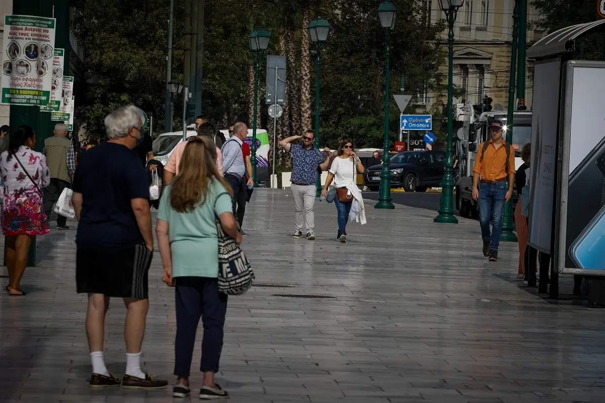 Οι δύο λόγοι που έχουν οδηγήσει στην “έκρηξη” του αριθμού των κρουσμάτων (vid)