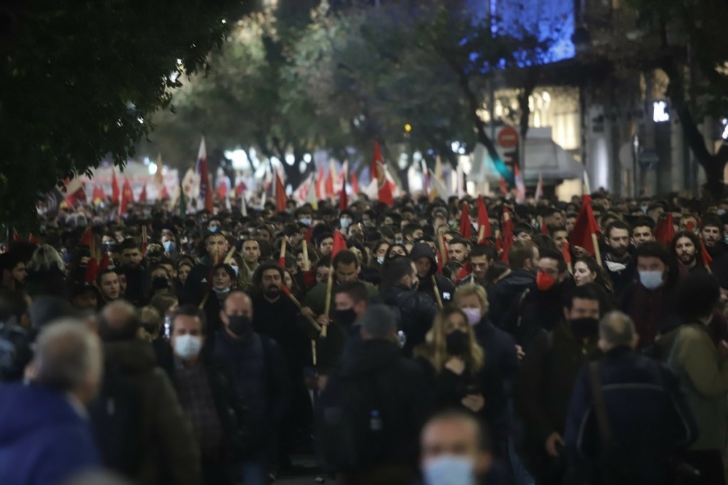 Πρωταγωνιστής των “The Expendables” στην πορεία για το Πολυτεχνείο στη Θεσσαλονίκη (pic&vid)