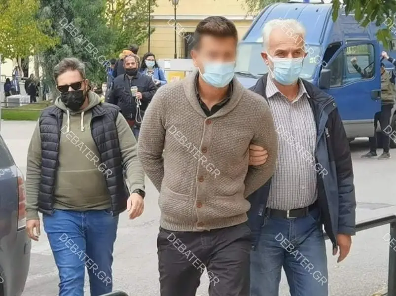 Συγγενής ανήλικου κοριτσιού μιλά στo DEBATER για τον προπονητή τένις – “Μην τον βλέπετε με αυτό το αγγελικό πρόσωπο”