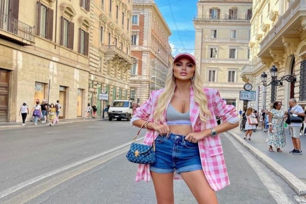 Super hot – Η Αλεξάνδρα Παναγιώταρου και οι “καυτές” της στιγμές στο Instagram