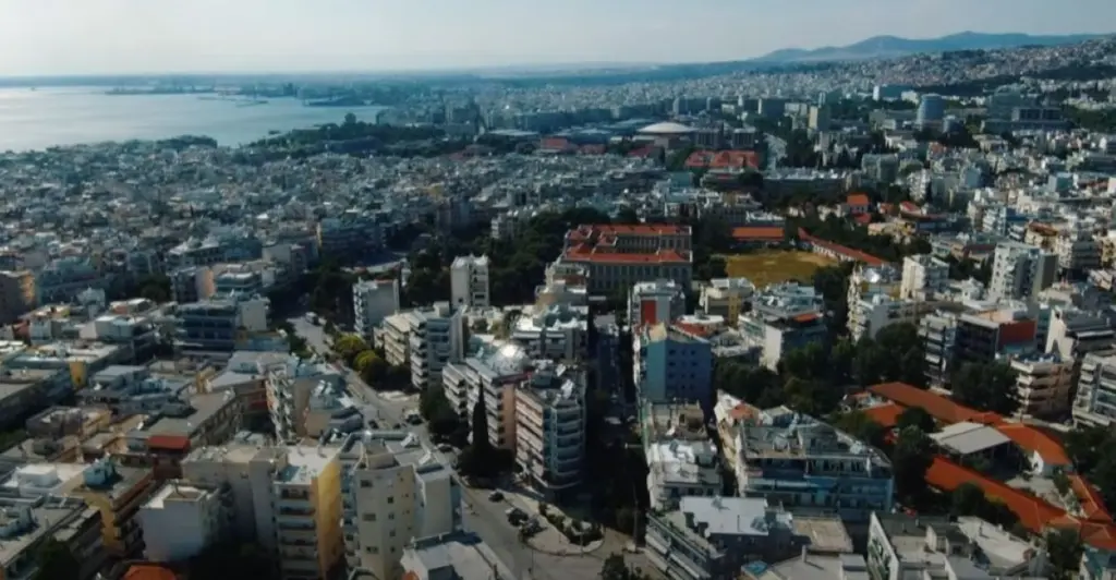 Η χολιγουντιανή λάμψη “ξανάρχεται” στη Θεσσαλονίκη – 4 σπουδαίες παραγωγές ξεκινούν γυρίσματα