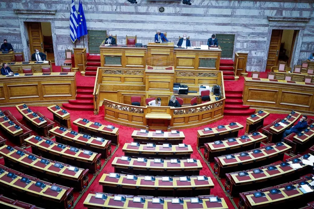Ψηφίζεται στη Βουλή το νομοσχέδιο για τον Ποινικό Κώδικα – “Σημείο τριβής” το άρθρο 191