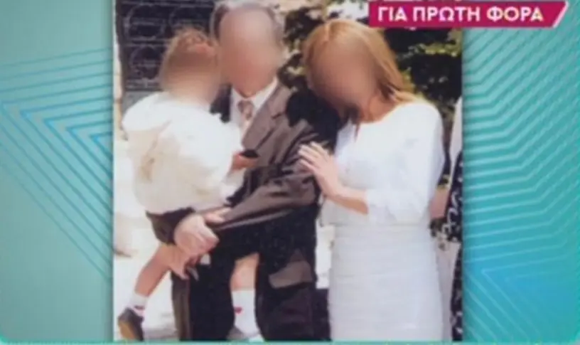 Οι στιγμές ευτυχίας του γιατρού και της εικαστικού στη βάφτιση της κόρης τους (vid)