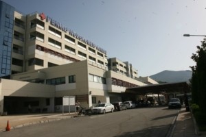 Φθιώτιδα: Αιματηρό επεισόδιο στην Σπερχειάδα – Νεαρός νοσηλεύεται μετά από μαχαιριά που δέχτηκε στο πόδι