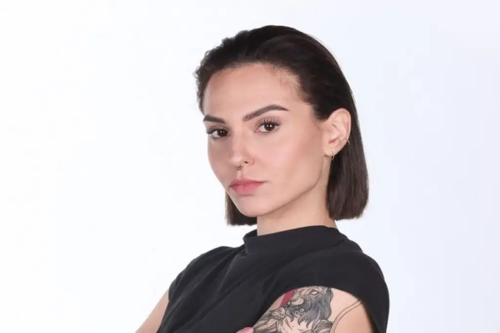 Οι “Μαχητές”του Survivor έχουν τη θηλυκή “εκδοχή” του Κοψιδά – Ποια είναι η Παρασκευή Σταματοπούλου