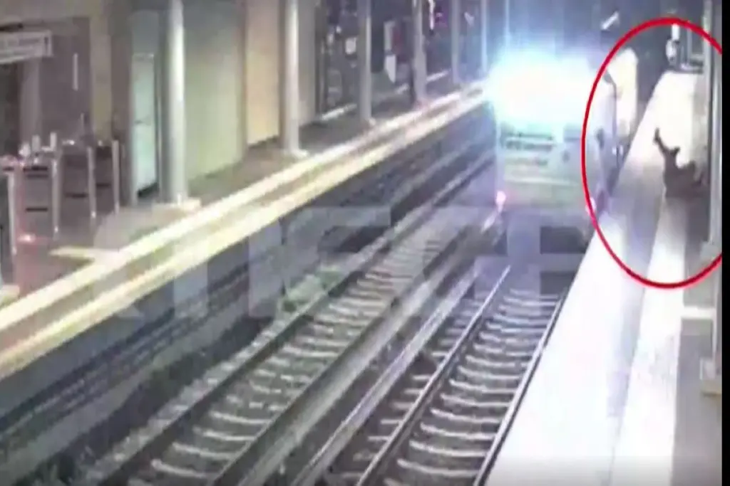 Βίντεο ντοκουμέντο από το δυστύχημα στον ΗΣΑΠ – Πηδούν να γλιτώσουν από το “βαγόνι του θανάτου”