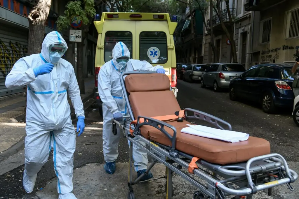“Μαύρο” ρεκόρ νεκρών από κορονοϊό – 116 οι θάνατοι – Στα ύψη οι διασωληνωμένοι