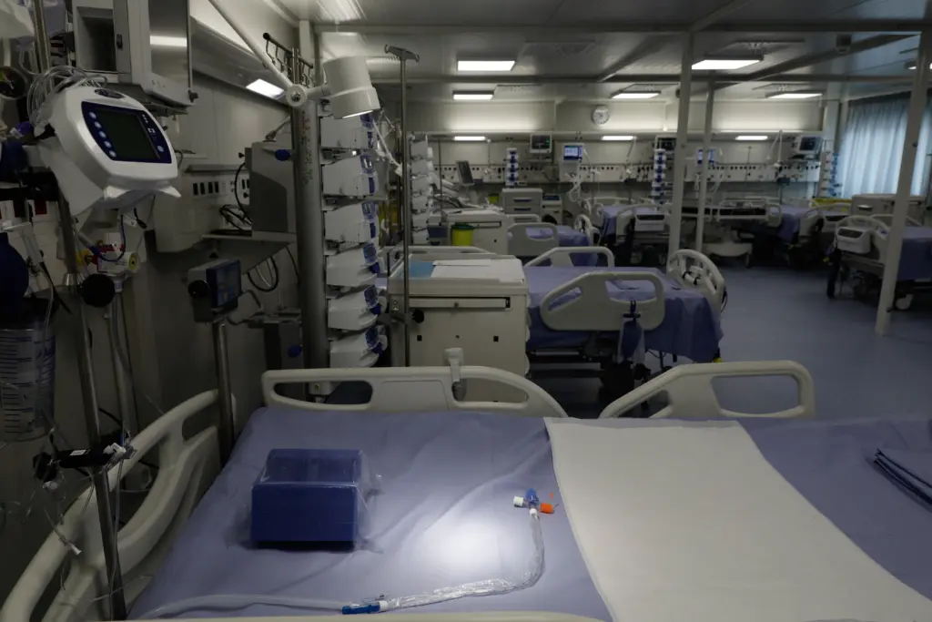 Ευχάριστα νέα για τον 16χρονο που αυτοπυροβολήθηκε στην Άρτα – Βγήκε από τη ΜΕΘ τη μέρα που γέννησε η μητέρα του