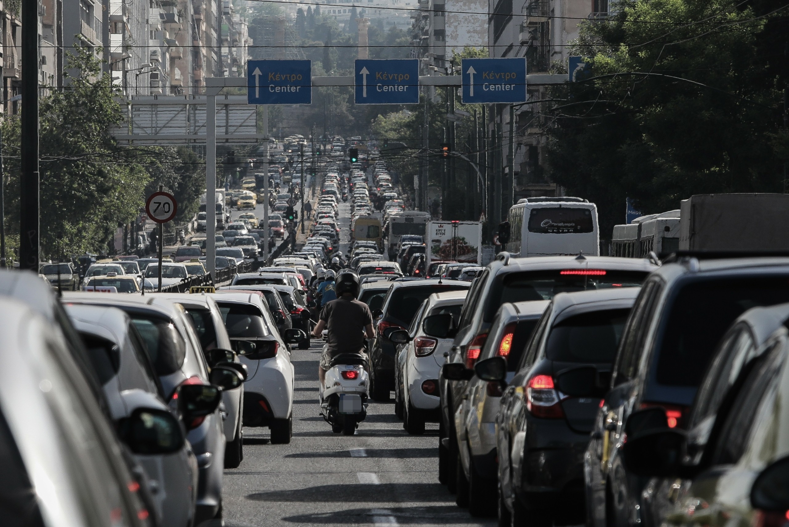 Ψηφιακά από σήμερα η ανανέωση άδειας οδήγησης και η έκδοση αντίγραφου άδειας κυκλοφορίας