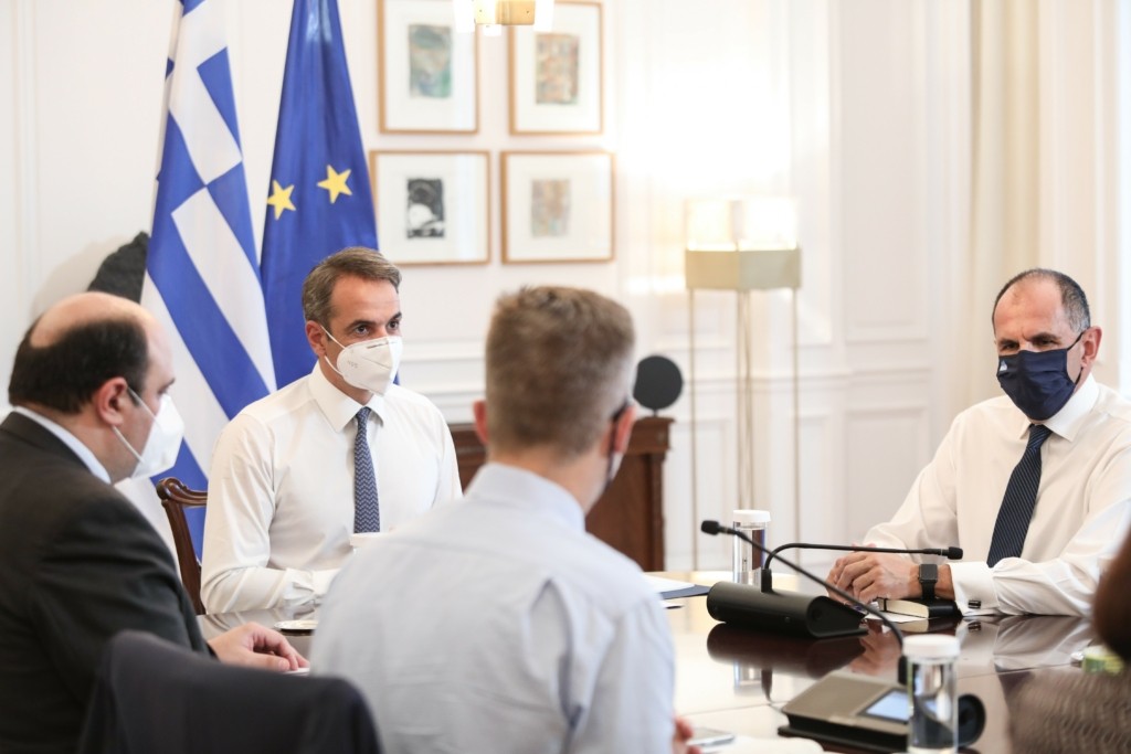 Αποκλειστικό DEBATER – Τι θα ανακοινώσει ο πρωθυπουργός για τα μέτρα των γιορτών – Δυο self test αντί για rapid