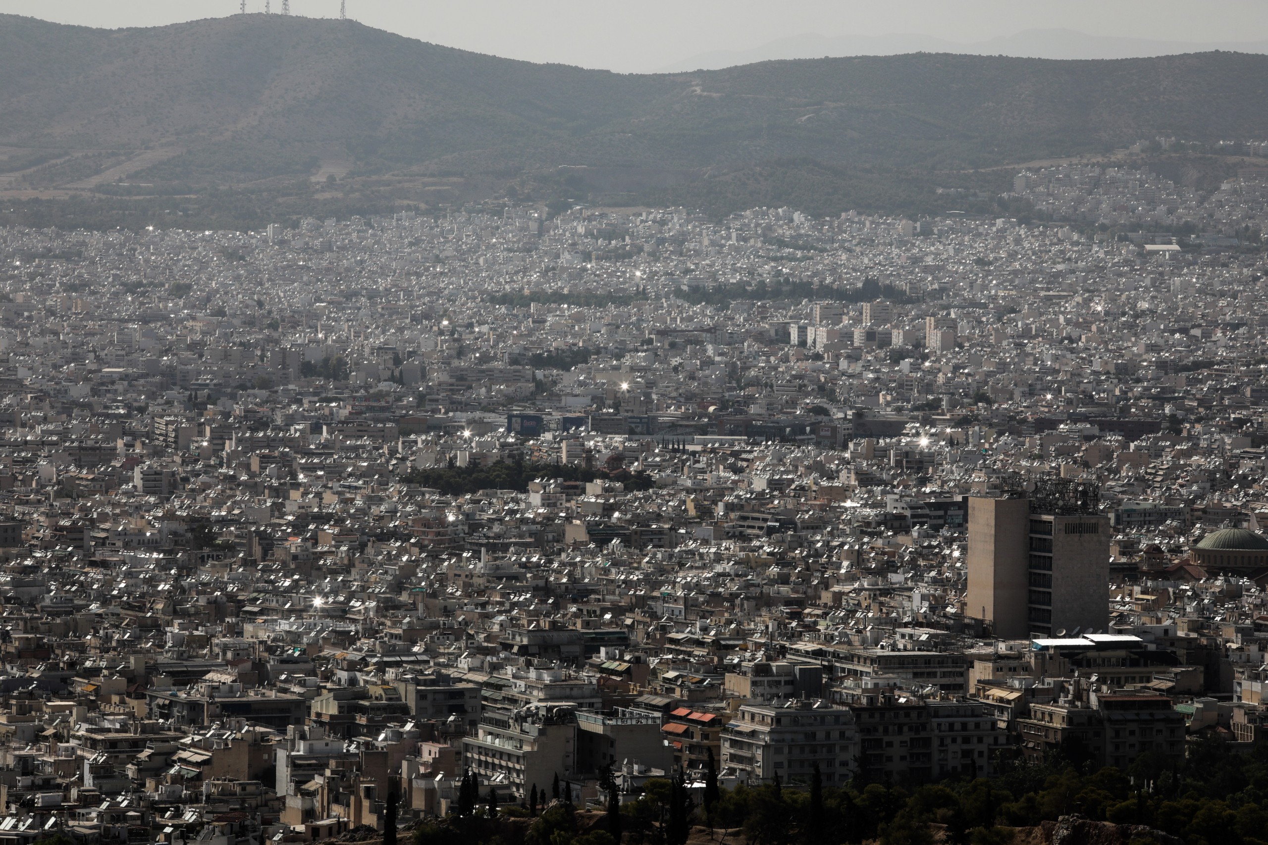Αυλαία για το πρόγραμμα “Εξοικονομώ 2021” – Ανοίγει η πλατφόρμα για την υποβολή αιτήσεων (vid)