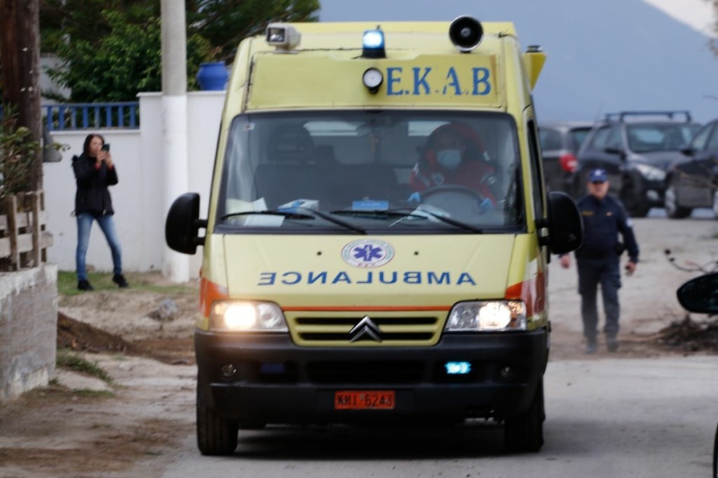 Απέραντος πόνος από τον αιφνίδιο θάνατο 5χρονου κοριτσιού στο Λουτράκι – Έβγαζε αφρούς από το στόμα