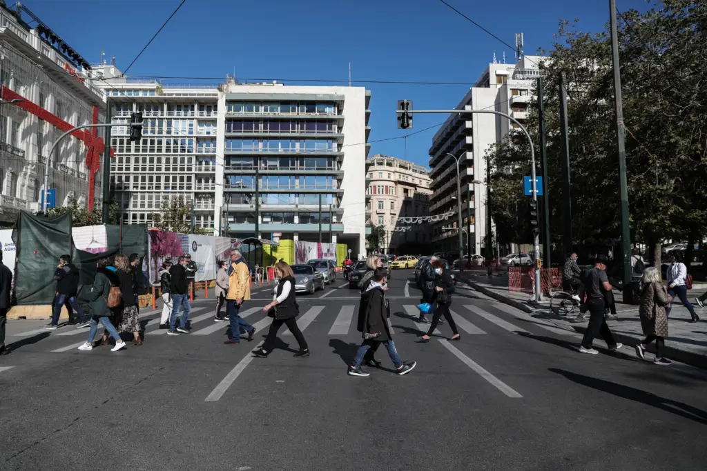 Θετικά στη μετάλλαξη Όμικρον τα δύο ύποπτα κρούσματα στην Αθήνα (vid)