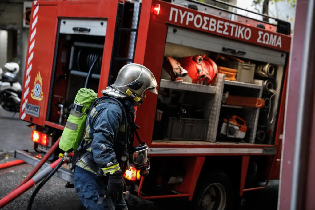 Απανθρακώθηκε 72χρονος στην Ηλεία – Κάηκε ολοσχερώς το σπίτι του