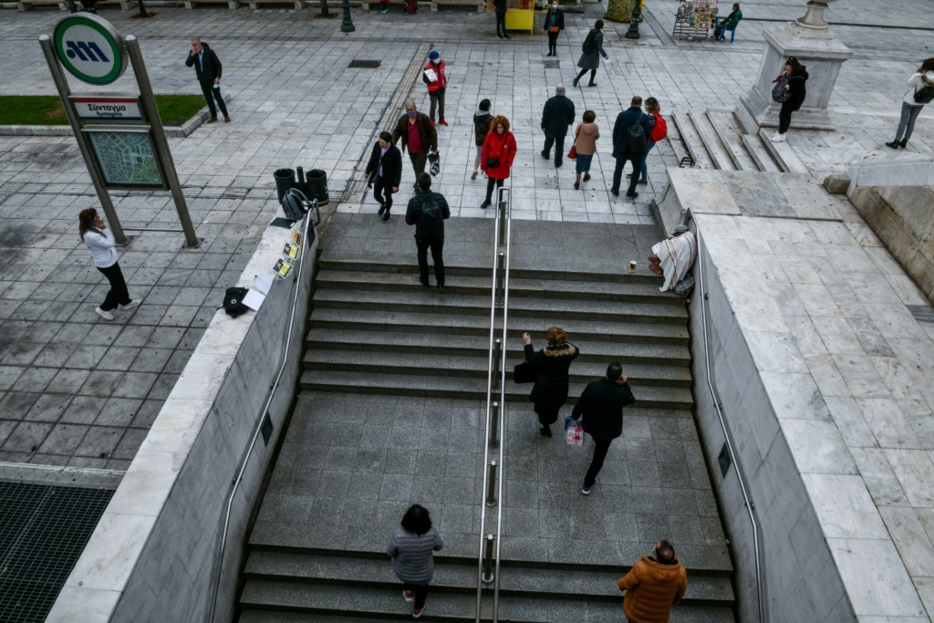 Τηλεφώνημα για βόμβα στους σταθμούς του Μετρό σε Μοναστηράκι και πλατεία Συντάγματος
