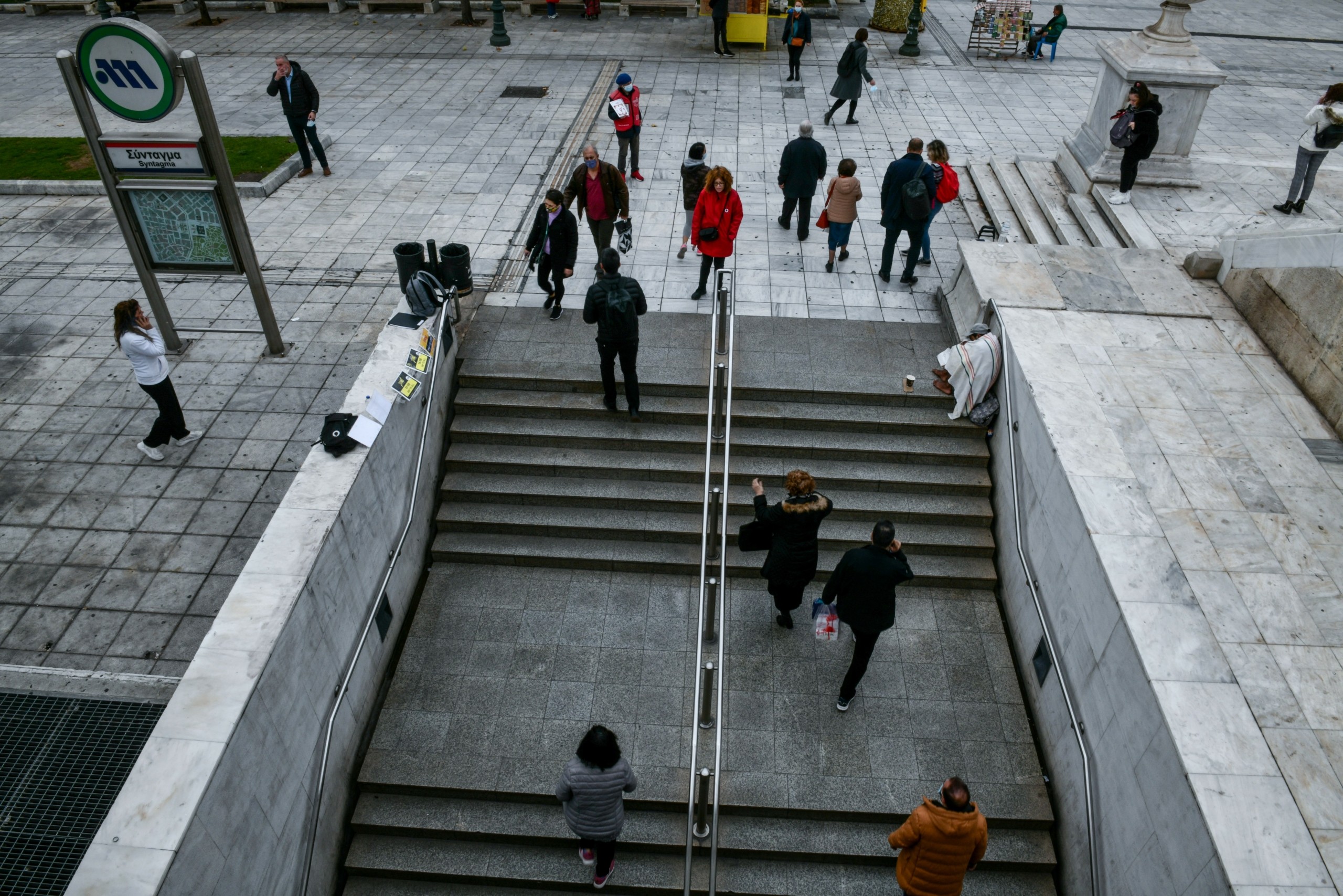 Τηλεφώνημα για βόμβα στους σταθμούς του Μετρό σε Μοναστηράκι και πλατεία Συντάγματος