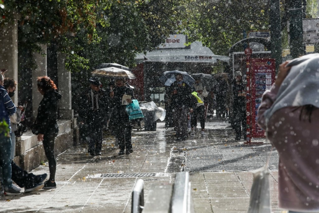Κακοκαιρίας συνέχεια την Κυριακή – Σε ποιες περιοχές θα εκδηλωθούν βροχές και καταιγίδες