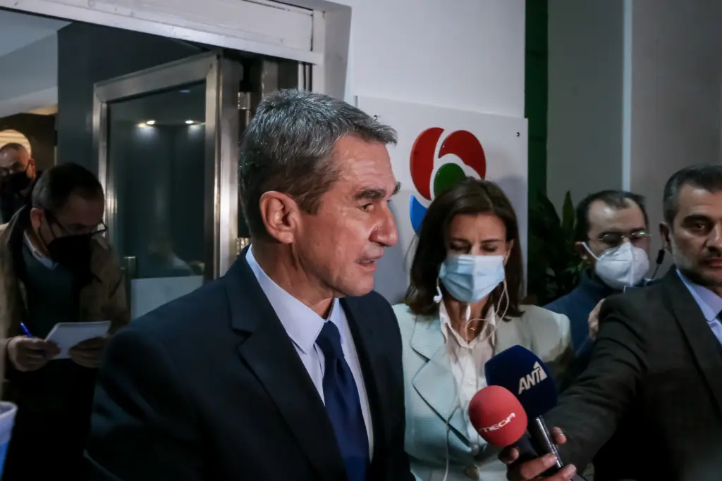 Λοβέρδος για α’ γύρο – “Υπήρχε γραμμή από τον ΣΥΡΙΖΑ υπέρ συγκεκριμένου υποψηφίου”