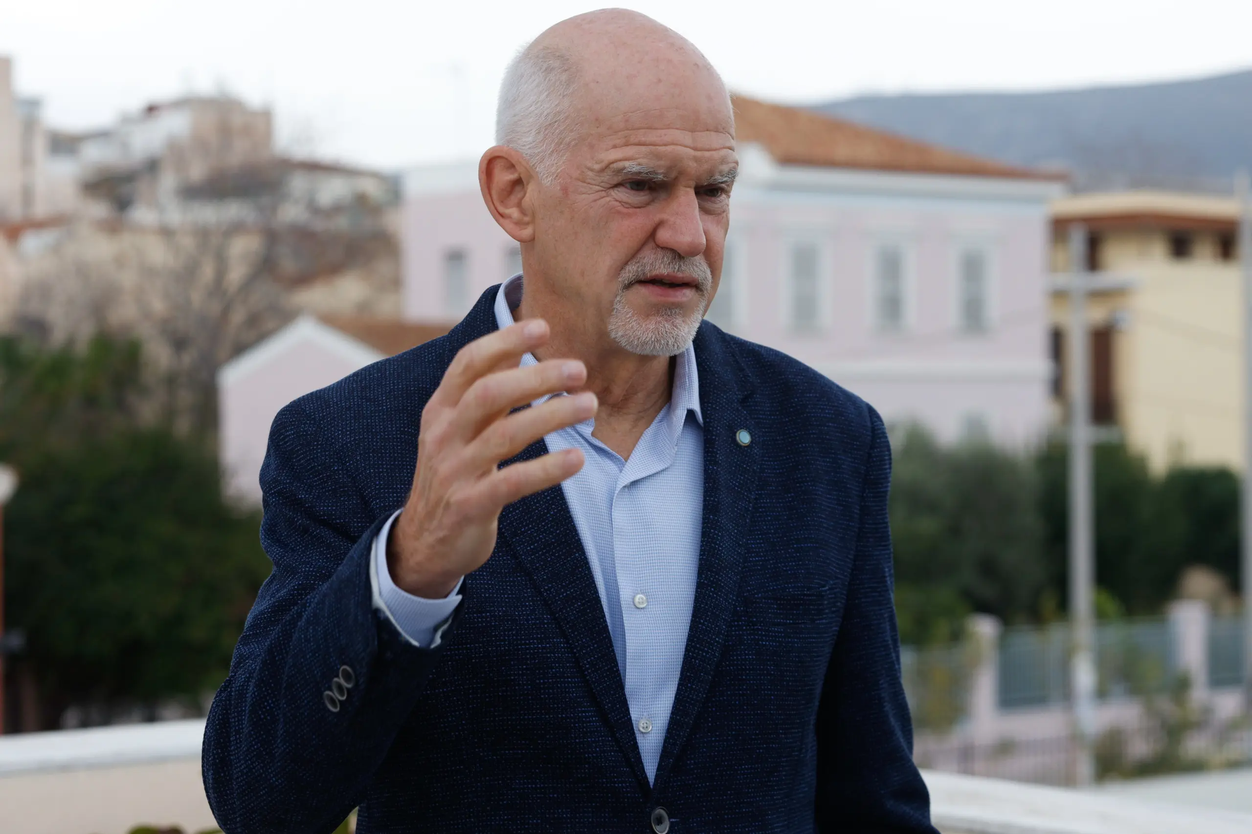 Για διαστρεύλωση των λεγομένων του μίλησε ο Γιώργος Παπανδρέου – “Ποτέ δεν αμφισβήτησα το αποτέλεσμα” (vid)