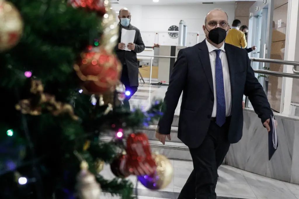 Οικονόμου για εμβολιασμούς – Πάνω από 201.000 ραντεβού α’ δόσης μετά την υποχρεωτικότητα