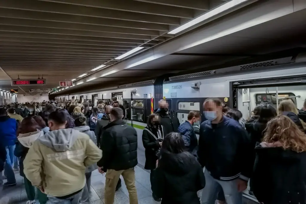O χάρτης της διασποράς των νέων κρουσμάτων – Πόσα καταγράφονται σε Αττική και Θεσσαλονίκη