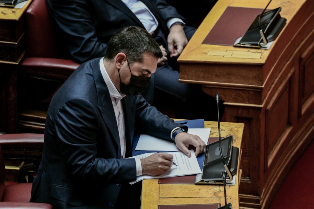 Πότε θα φορέσει γραβάτα ο Τσίπρας – Τι αποκάλυψε στους δημοσιογράφους