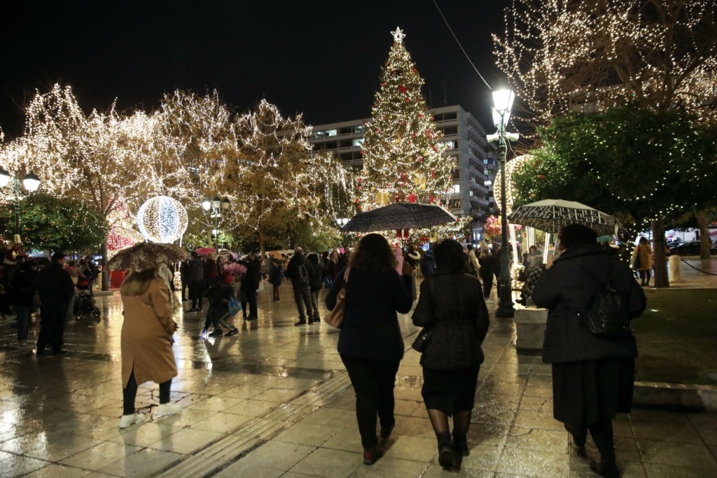 “H μετάλλαξη Όμικρον θα καθορίσει τις εξελίξεις”- Προς το παρόν δεν υπάρχει ενδεχόμενο lockdown (vid)
