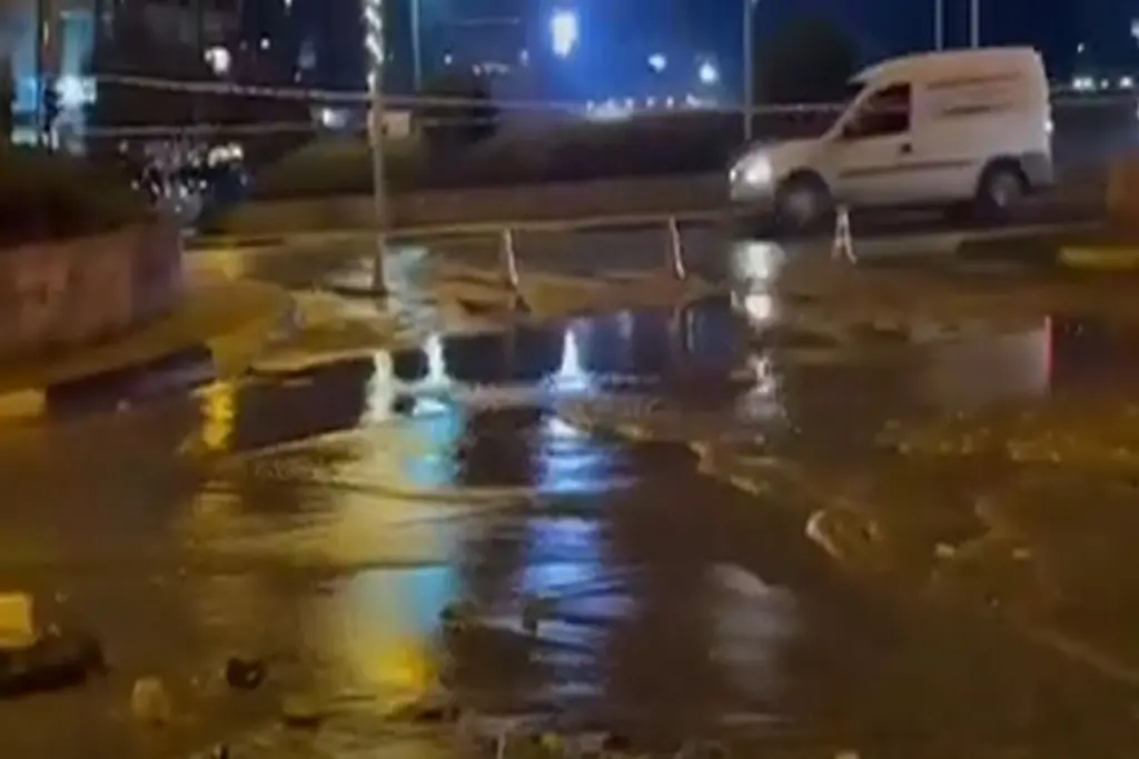 Τρομερή ταλαιπωρία για τους οδηγούς στη Λάρισα – Πλημμύρισε κυκλικός κόμβος (vid)
