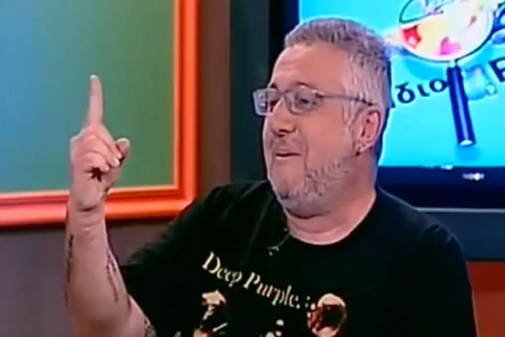 Οργισμένος ο “λαός” του Twitter με τον Στάθη Παναγιωτόπουλο – “Κατάντησε το κρύο ανέκδοτο κάθε ημέρας”