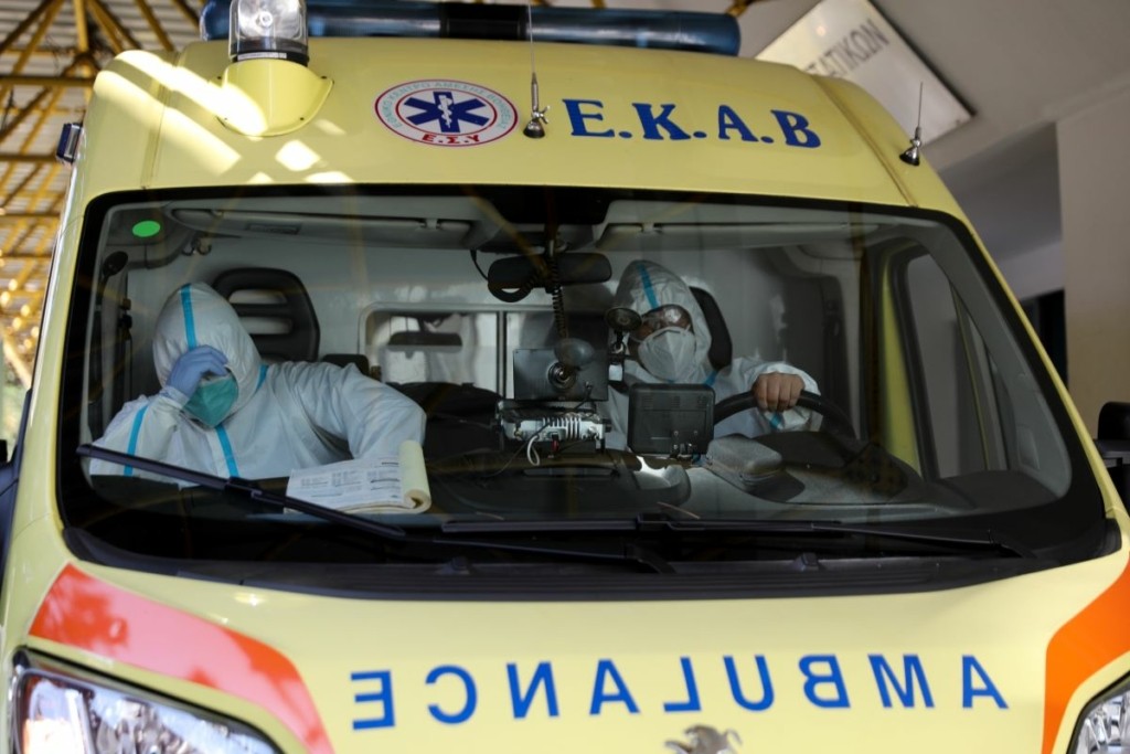 Τροχαίο και τραυματισμός γυναίκας στο Χαλάνδρι