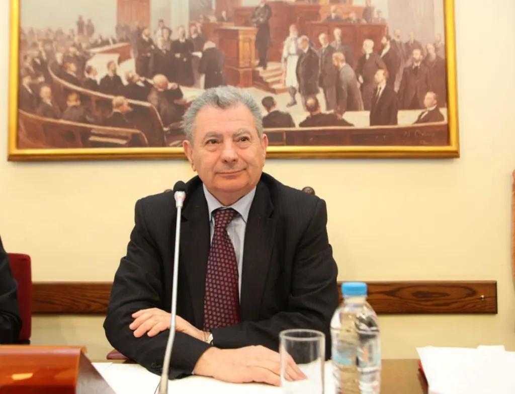 Διαρρήκτες μπήκαν στο σπίτι του Σήφη Βαλυράκη στα Χάνια