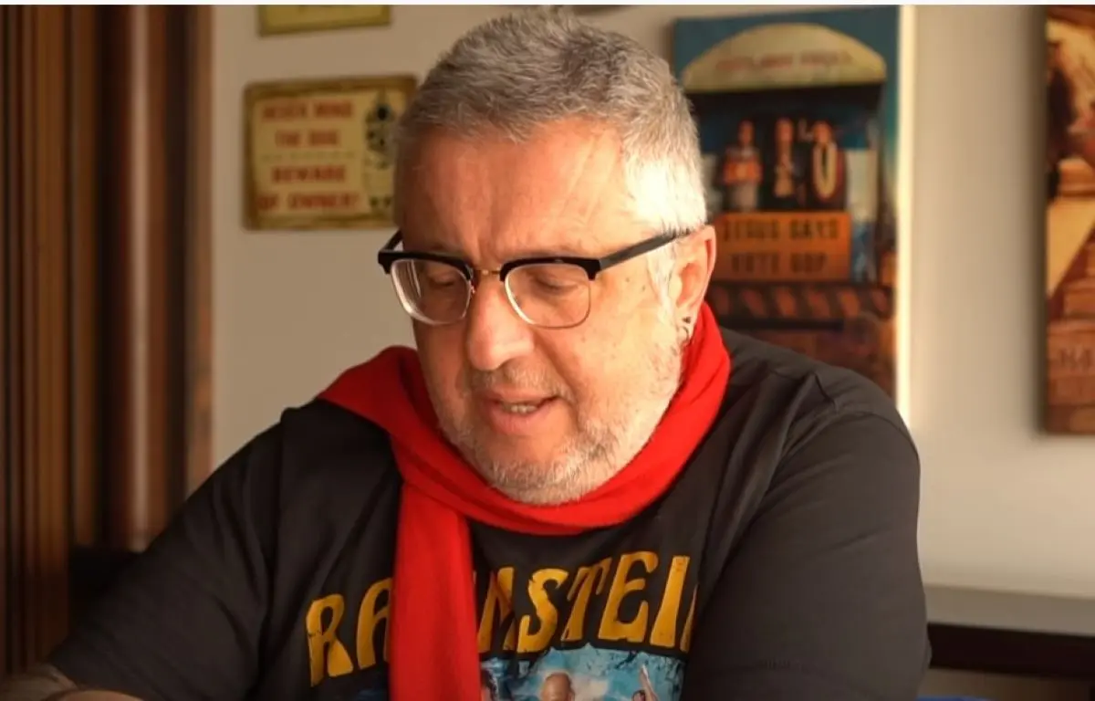 O κωδικός που “καίει” τον Στάθη Παναγιωτόπουλο – Τουλάχιστον 7 ακόμη γυναίκες σε βίντεο που έχει ανεβάσει (vid)
