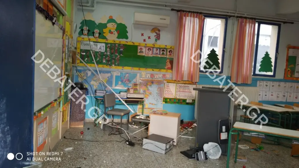 Αδιανόητες εικόνες βανδαλισμού σε σχολείο στο Γκύζη – Ούρησαν μέσα στις τάξεις (pics)