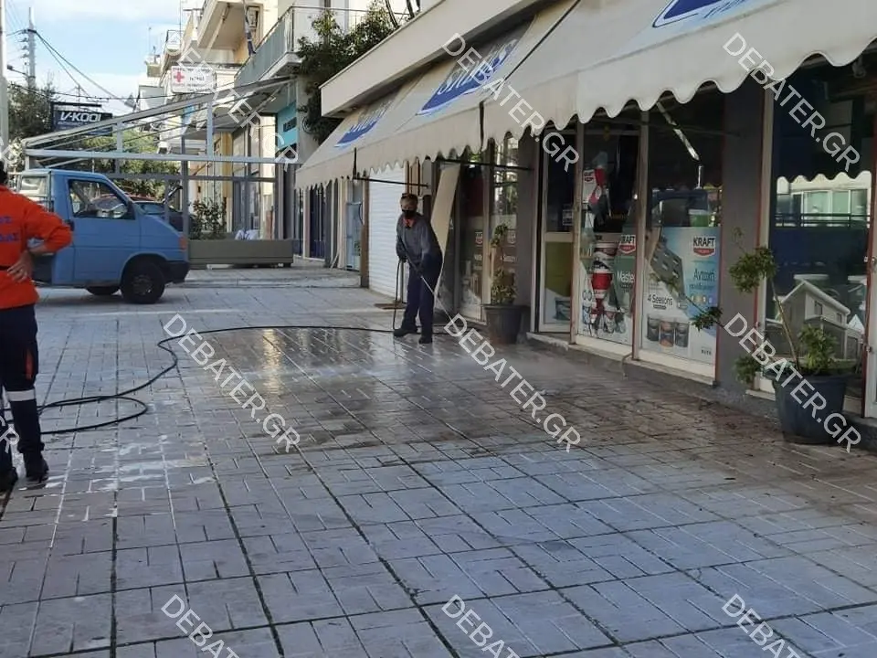“Τον σκότωσα για προσωπικές διαφορές” – Τα πρώτα λόγια του δολοφόνου που σκότωσε τον σύντροφο της μητέρας του (vids)