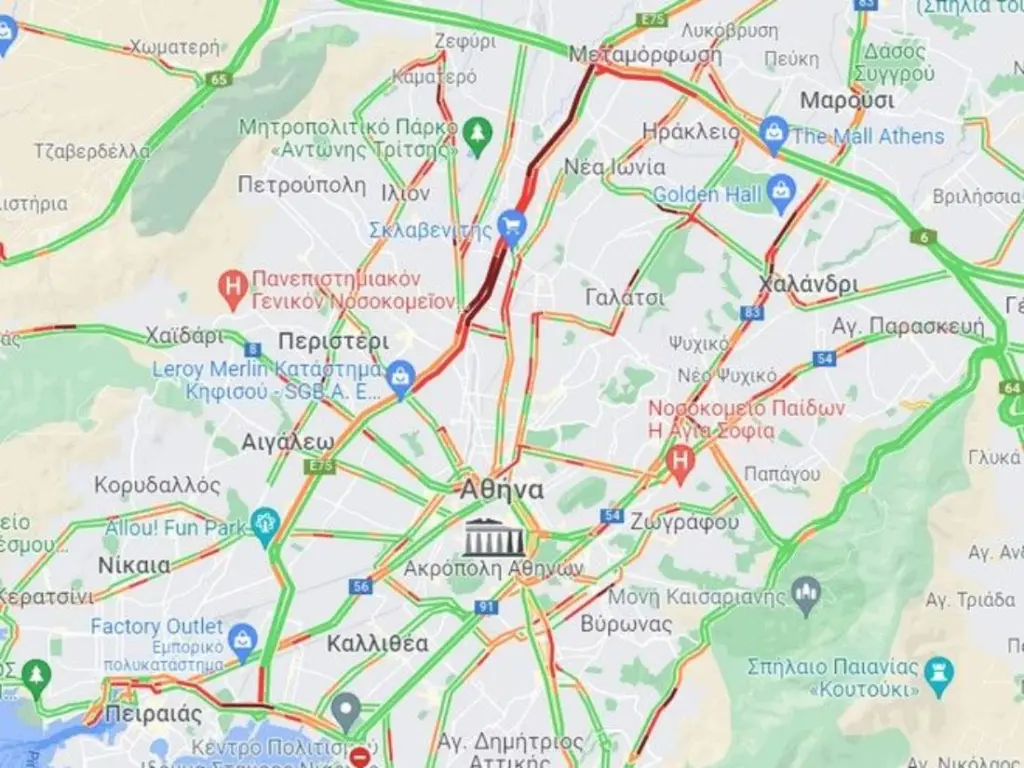 Κίνηση ΤΩΡΑ – Απροσπέλαστος ο Κηφισός, πού αλλού υπάρχει μποτιλιάρισμα