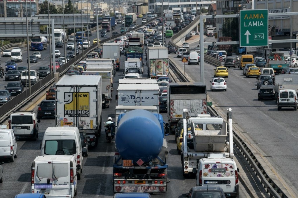 Κίνηση ΤΩΡΑ στους δρόμους της Αθήνας – Μποτιλιάρισμα στον Κηφισό