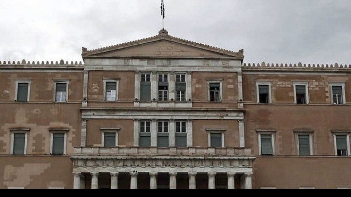 Την επόμενη εβδομάδα οι αποφάσεις και οι ανακοινώσεις για επιπλέον μέτρα στήριξης για τις ανατιμήσεις στην ενέργεια