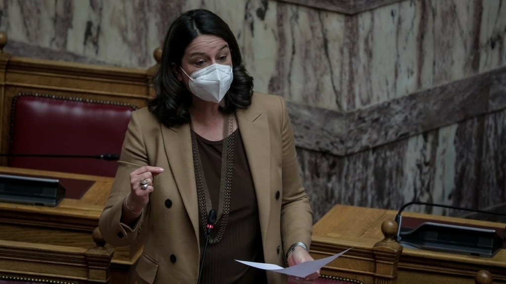 Μήνυμα Κεραμέως για την “απαγωγή” γυμνασιάρχη στην Πιερία – “Αδιανόητη επίθεση”