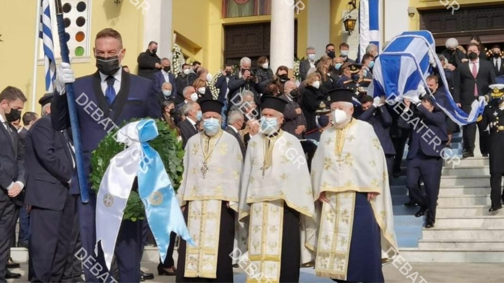 Η Ελλάδα αποχαιρέτησε τον Κάρολο Παπούλια με τιμές αρχηγού κράτους (pics&vids)