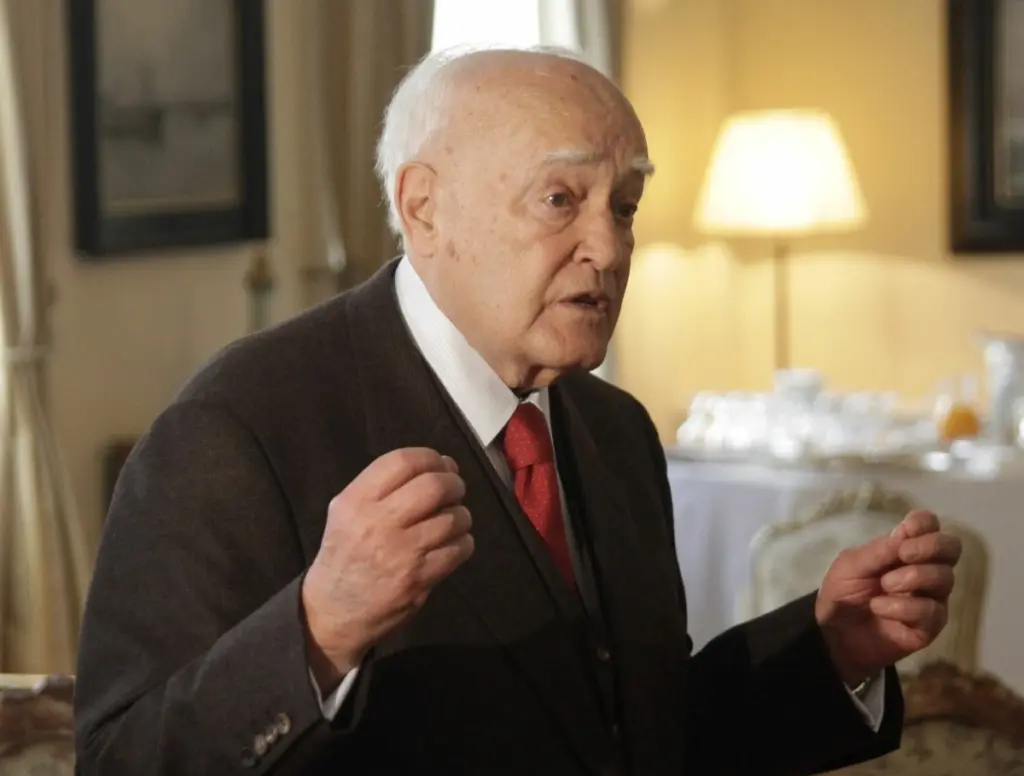 Το DEBATER στη γειτονία του Κάρολου Παπούλια – Η επιθυμία της οικογένειας για την κηδεία (vid)