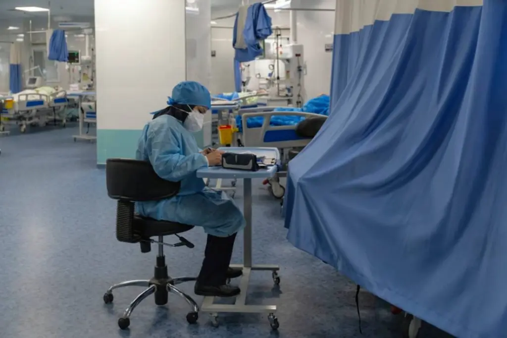 Αισιόδοξα τα στοιχεία από τη Νότια Αφρική για την “Όμικρον” και τις νοσηλείες