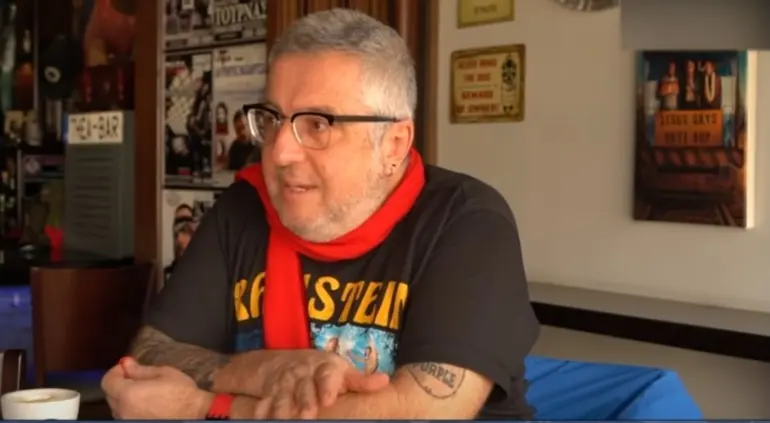 Κακός χαμός με τον Στάθη Παναγιωτόπουλο και το revenge porn – Ανοιχτό το ενδεχόμενο να κοπούν οι Ράδιο Αρβύλα (vid)