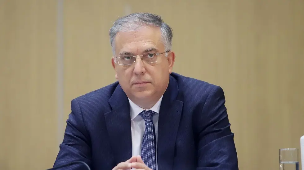 Ξεκάθαρος ο Θεοδωρικάκος για τον Παναγιωτόπουλο – “Θλιβερό γεγονός, το να καταδικάζεις είναι πάρα πολύ λίγο” (vid)