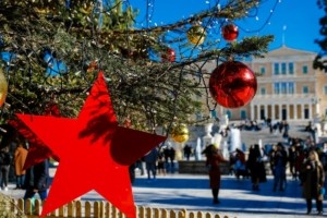 Αντίστροφη μέτρηση για τη φωταγώγηση του χριστουγεννιάτικου δέντρου στο Σύνταγμα – Το πρόγραμμα του Δήμου Αθηναίων
