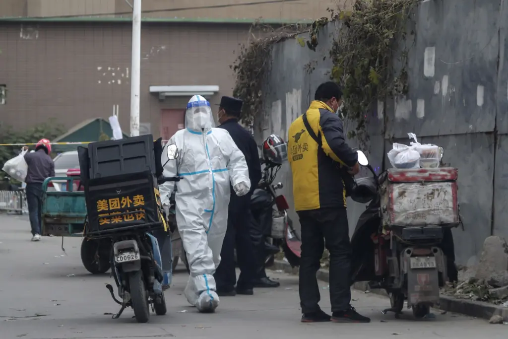 Σε lockdown 1,2 εκατομμύρια Κινέζοι ύστερα από τον εντοπισμό… τριών κρουσμάτων κορονοϊού