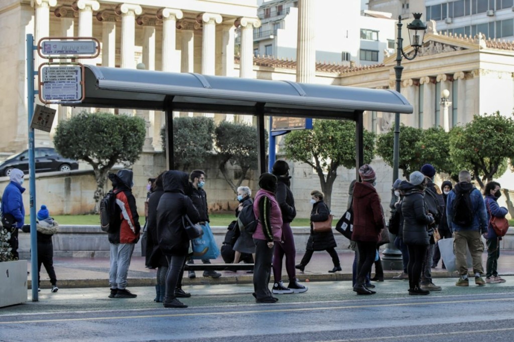 Ο νέος κίνδυνος με την Όμικρον – Η επαναμόλυνση σπέρνει νέα ανησυχία ξαφνικά